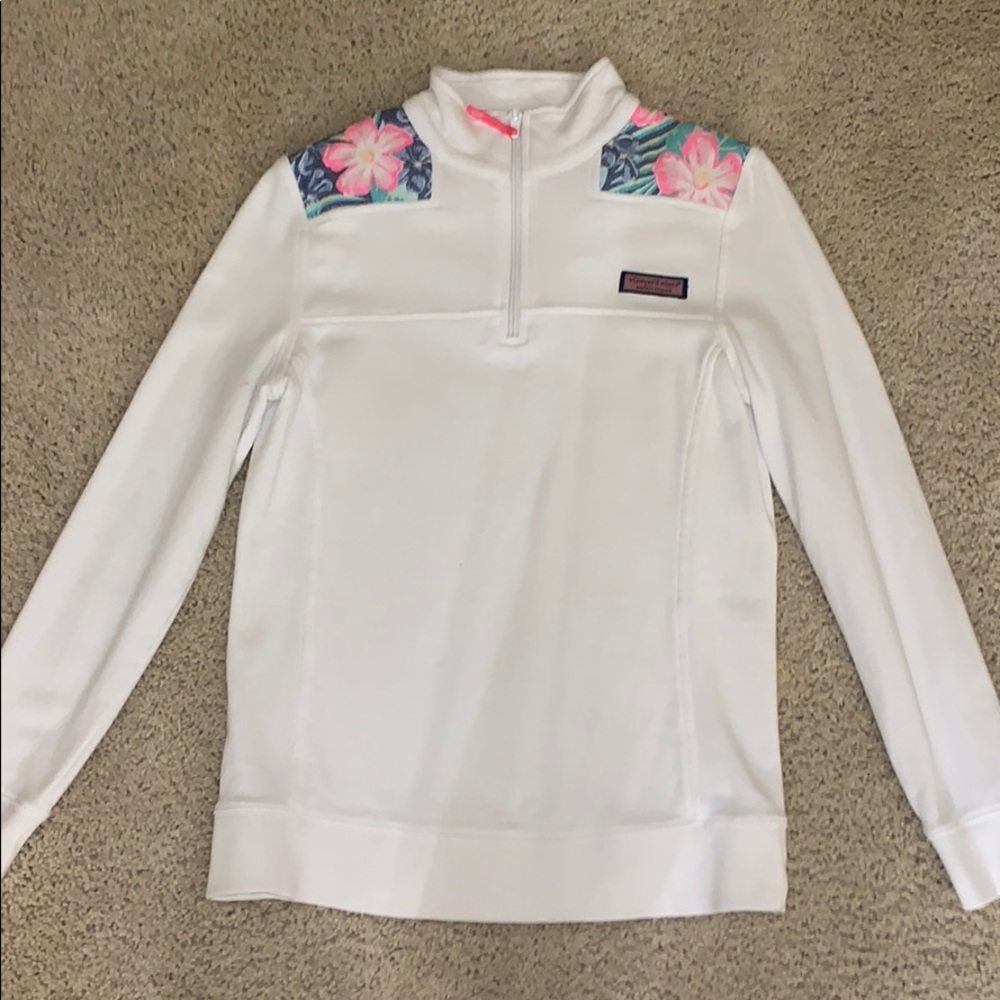 Vineyard vines